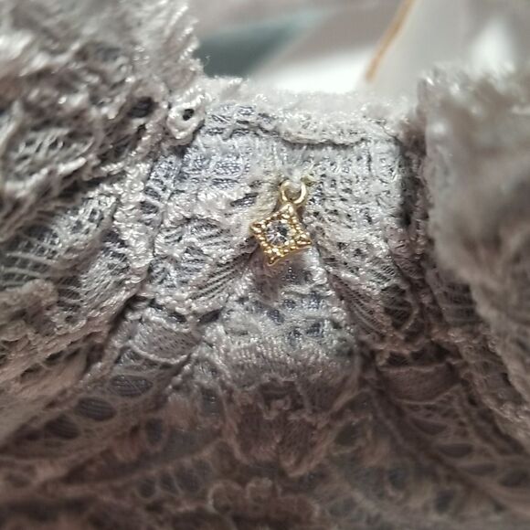 BELLE FORME BRA MADE IN JAPAN E70 PRE-OWNED PREMIER LUXE - Picture 13 of 13